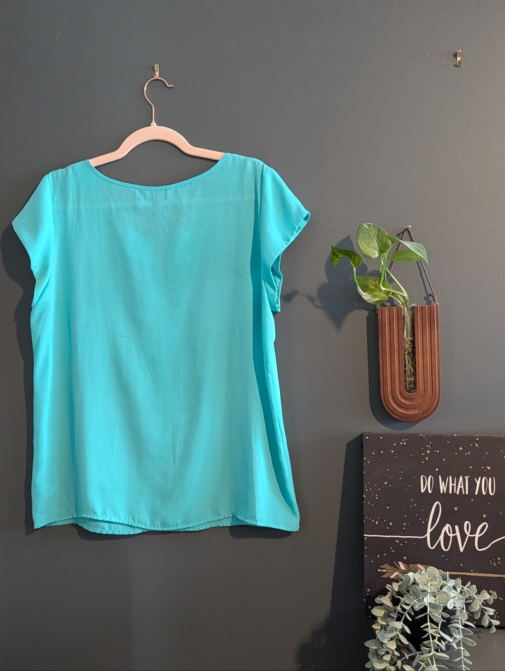 Express Teal Short-Sleeve Pleated Blouse - Picture 5 of 5